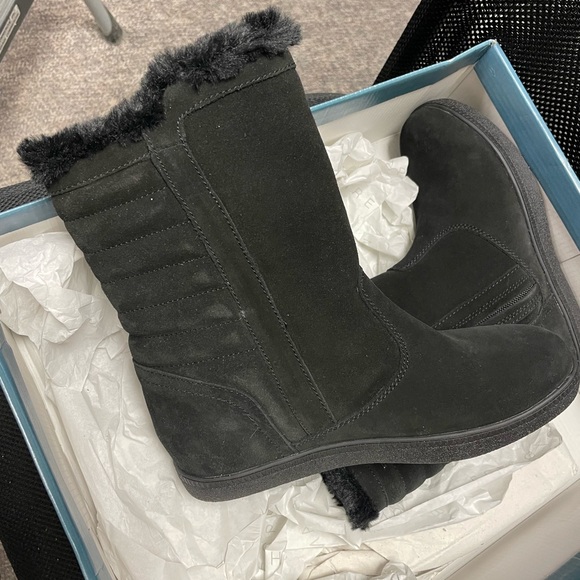 Geox - Picture 3 of 6